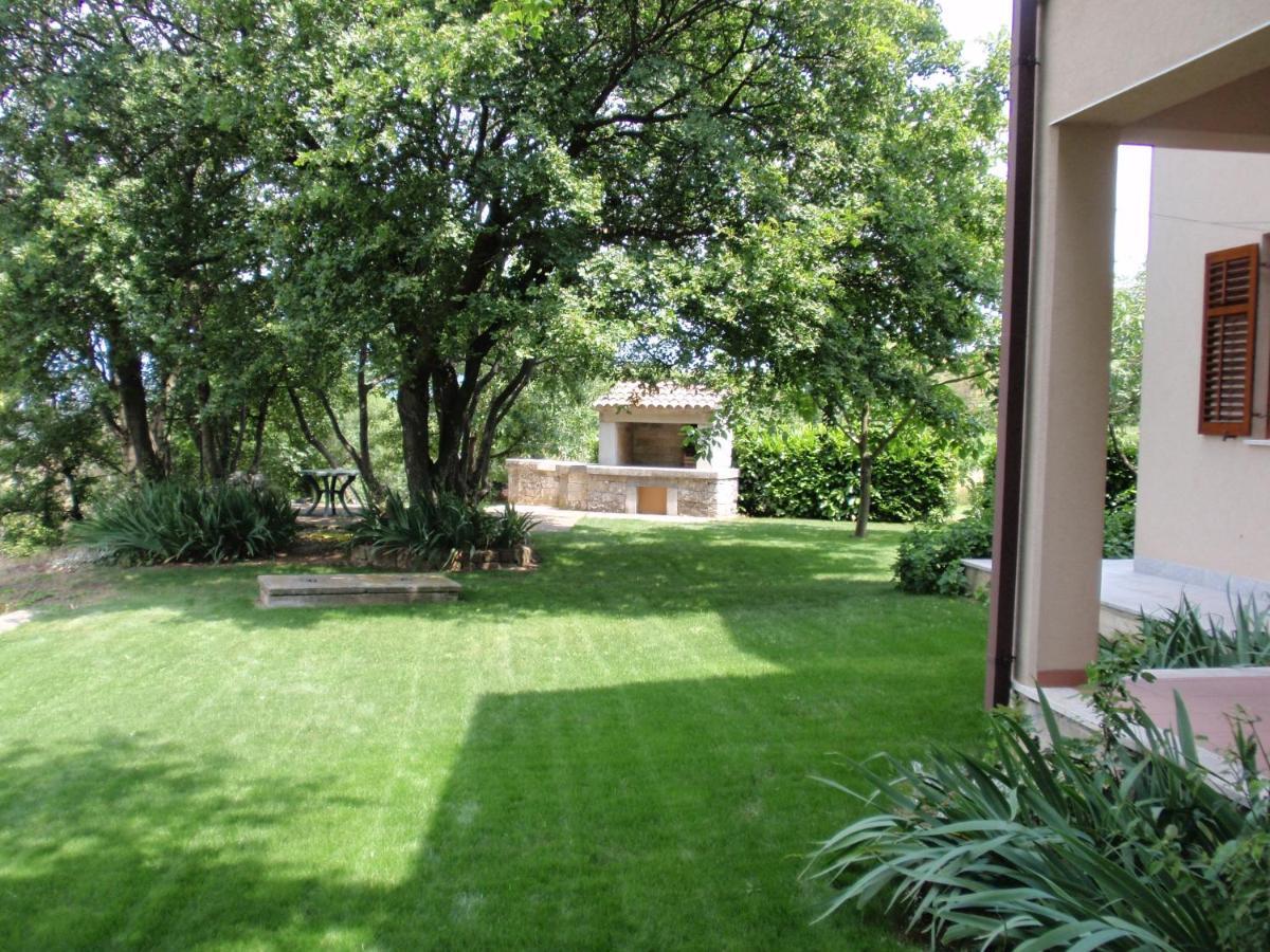 Apartments With A Parking Space Presika, Labin - 7390 외부 사진