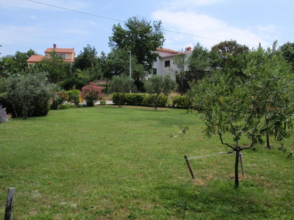 Apartments With A Parking Space Presika, Labin - 7390 외부 사진
