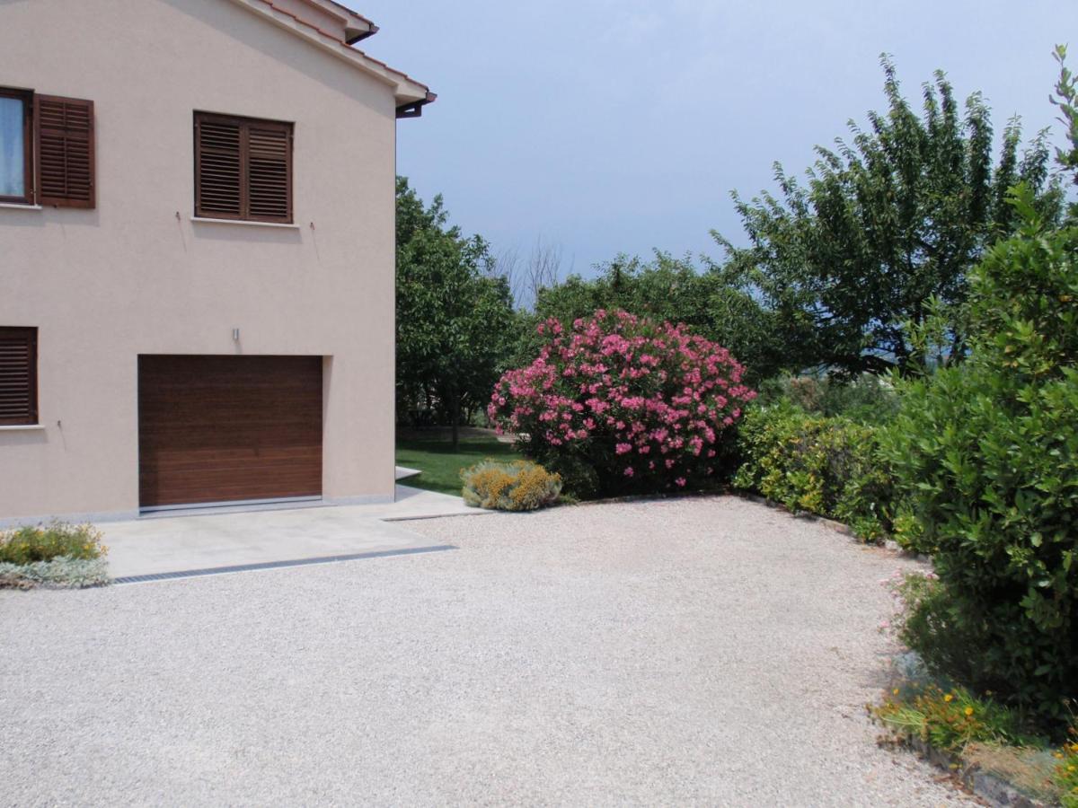 Apartments With A Parking Space Presika, Labin - 7390 외부 사진